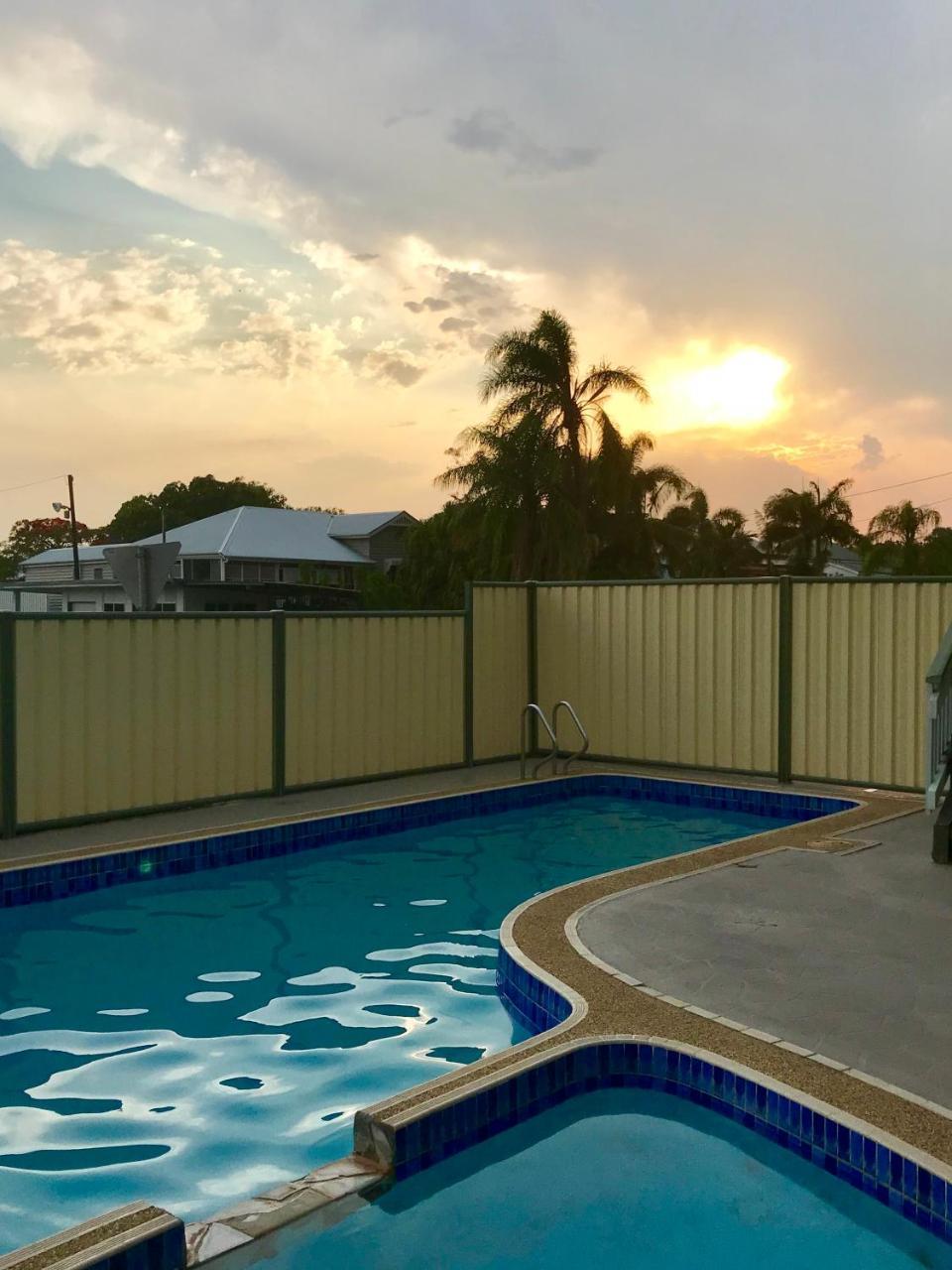 Tropical Gateway Motor Inn Rockhampton Εξωτερικό φωτογραφία